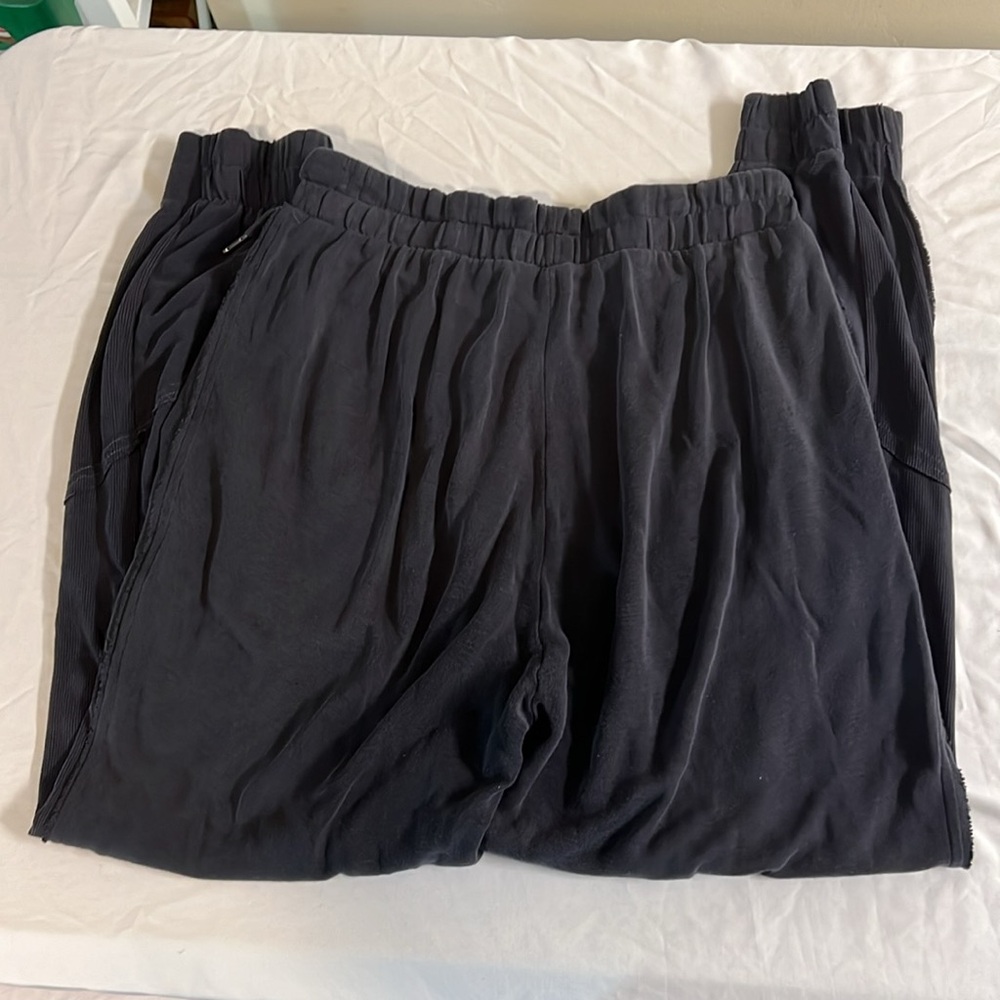 Free People Movement Patchwork Pattern Joggers In… - image 7